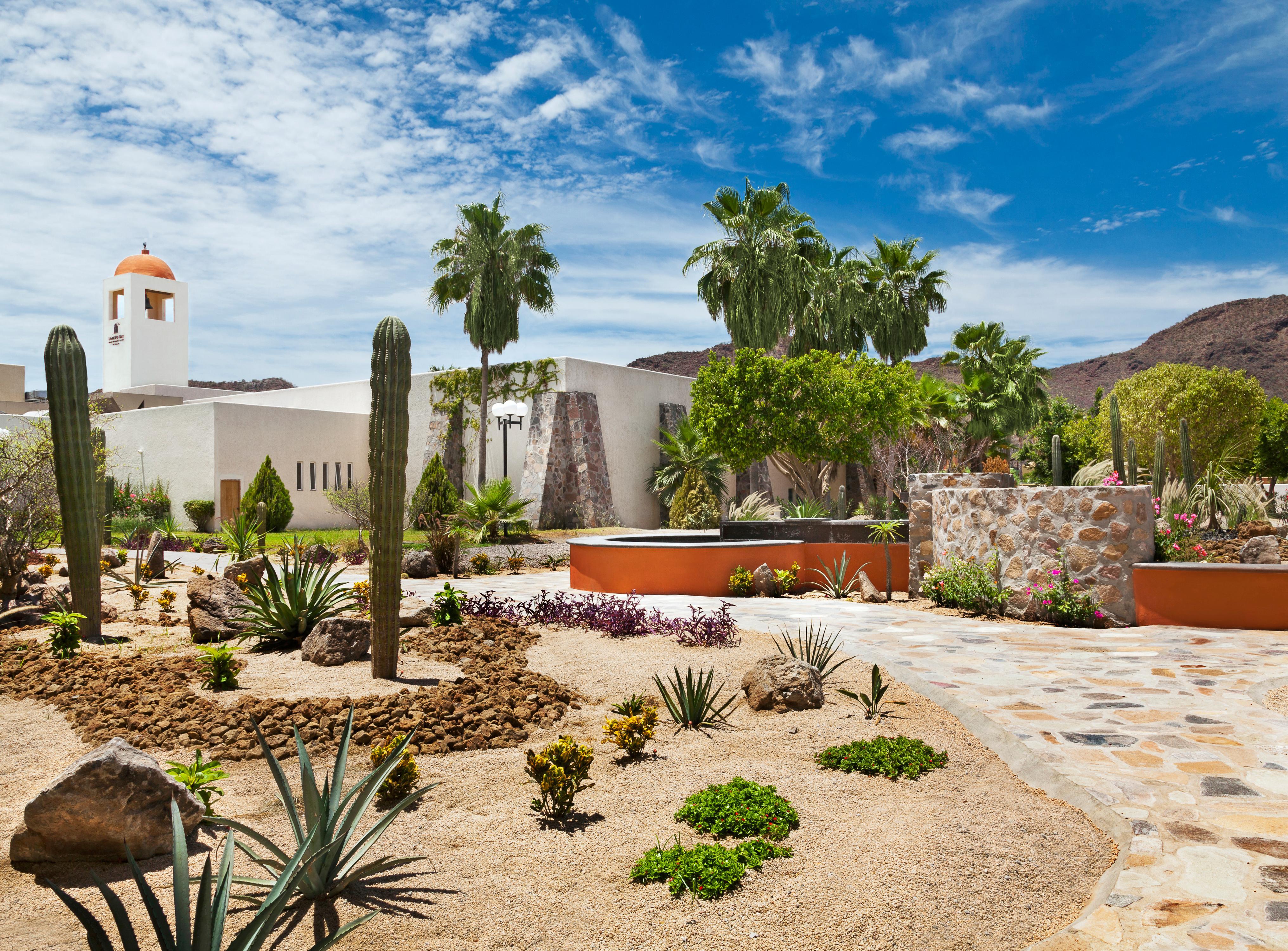 Loreto Bay Golf Resort & Spa At Baja Loreto (Baja California Sur) Exterior foto Exterior of the Desert Garden